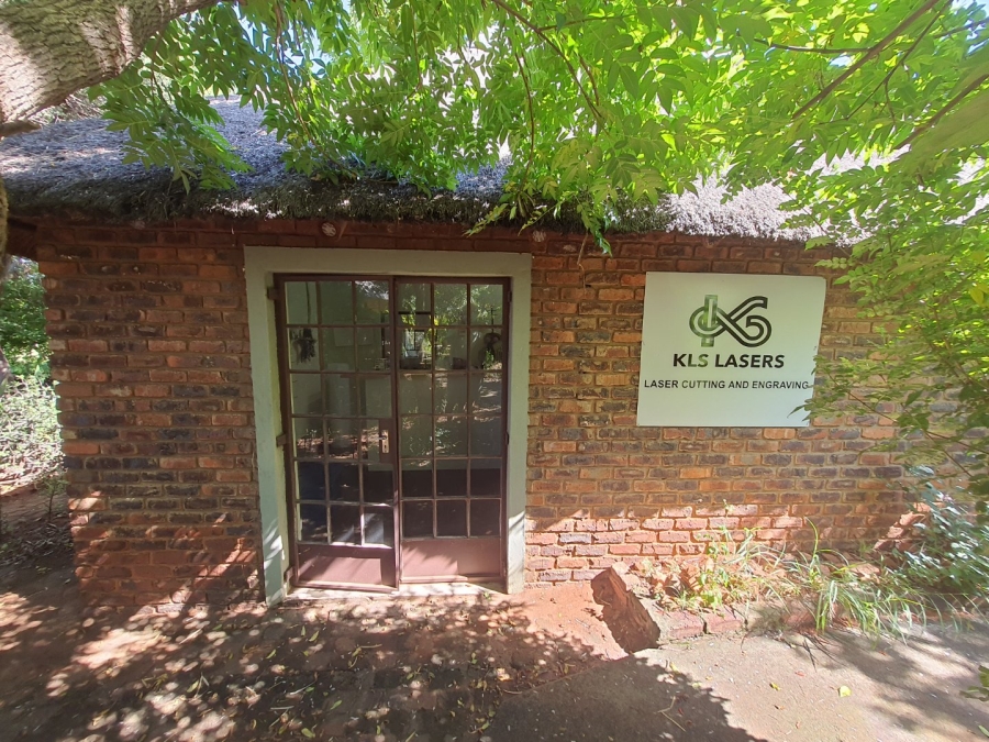  Bedroom Property for Sale in Hartbeespoort Rural North West